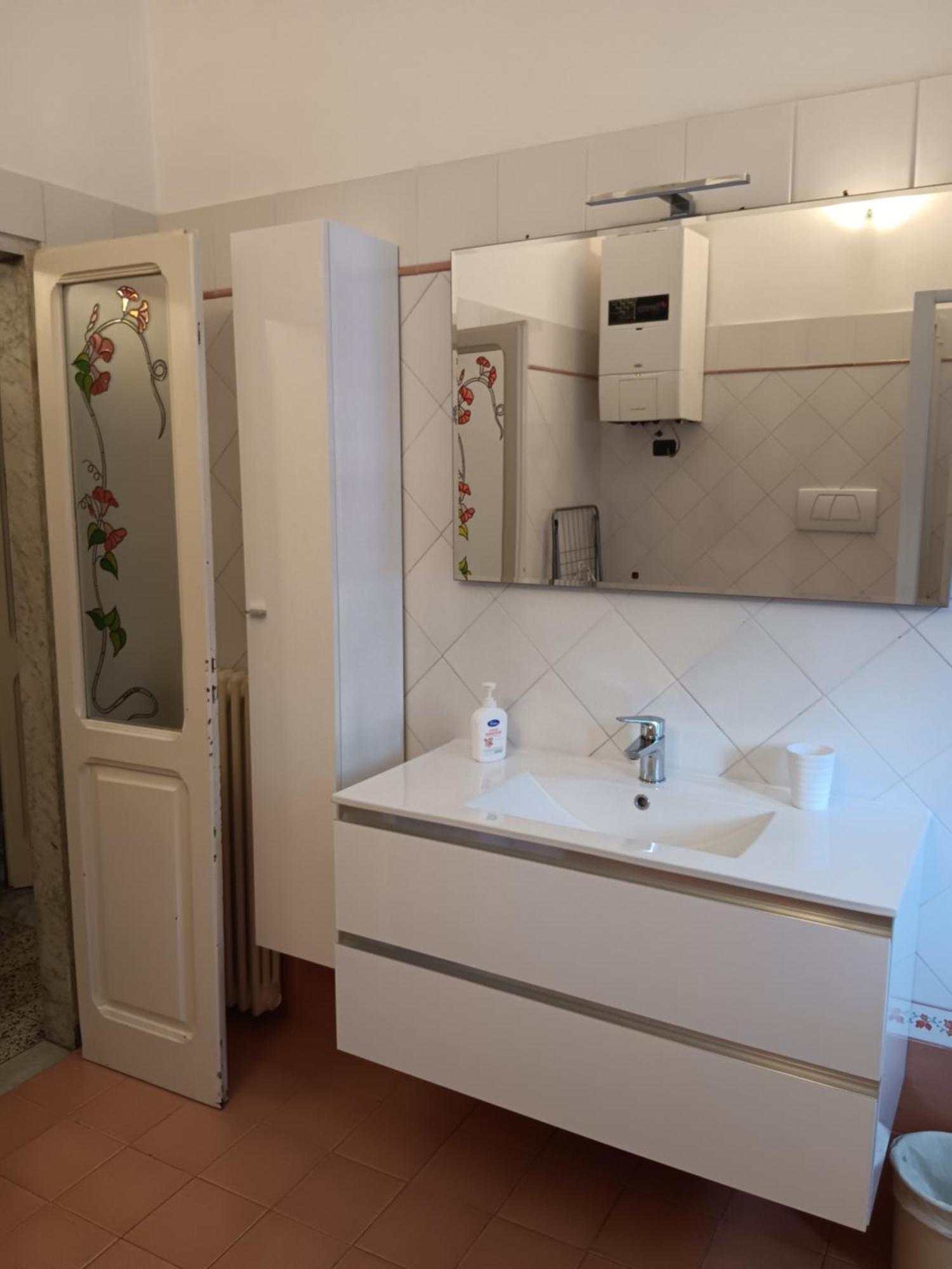 Porta Romana Sarzana Bagian luar foto
