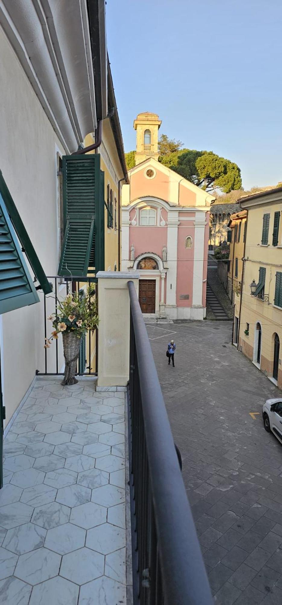 Porta Romana Sarzana Bagian luar foto